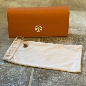 Tory Burch Sunglasses/Eyeglass Case with Dust Bag